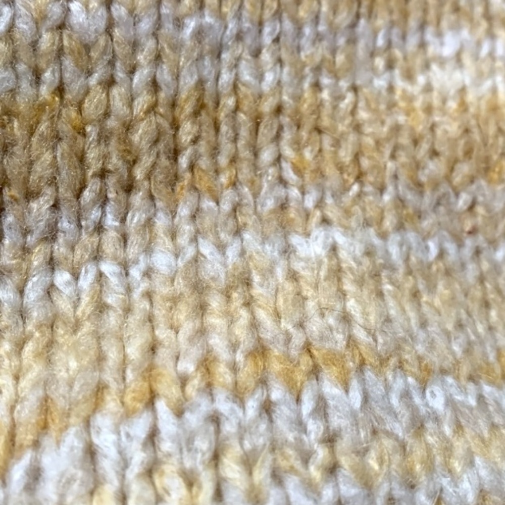 URBAN OUTFITTERS Cozy Cropped Bubble Sleeve Oversized Sweater sz L - Picture 6 of 8